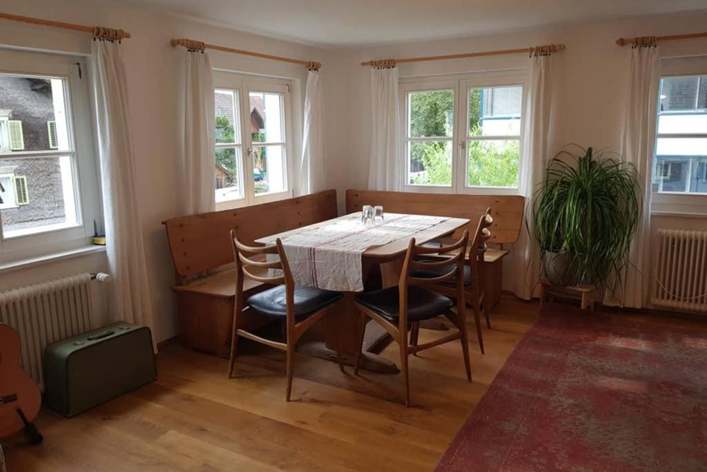 Ferienwohnung Am Hatler Brunnen Dornbirn Bagian luar foto